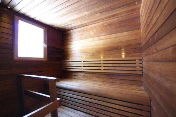 remontoitu sauna